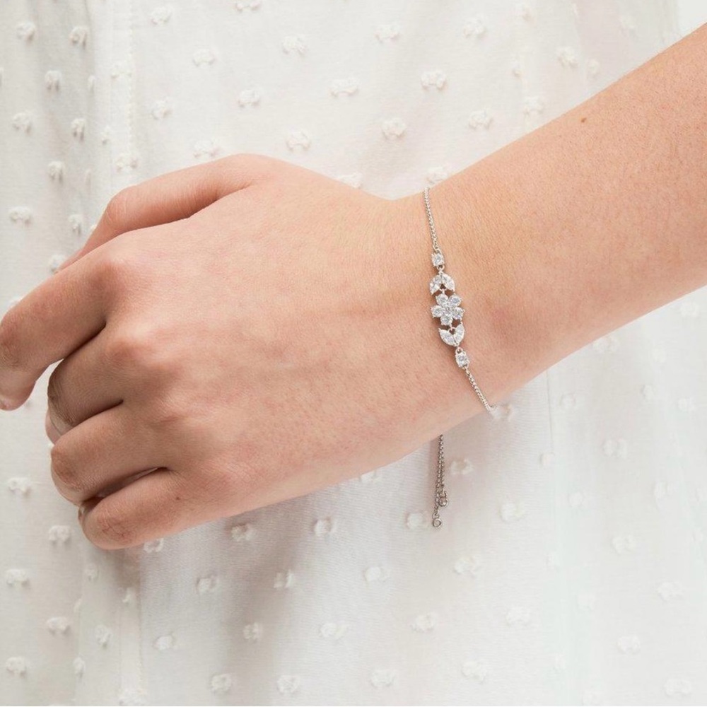 NWT Kate Spade Gleaming Gardenia Flower Slider Bracelet - Picture 10 of 12